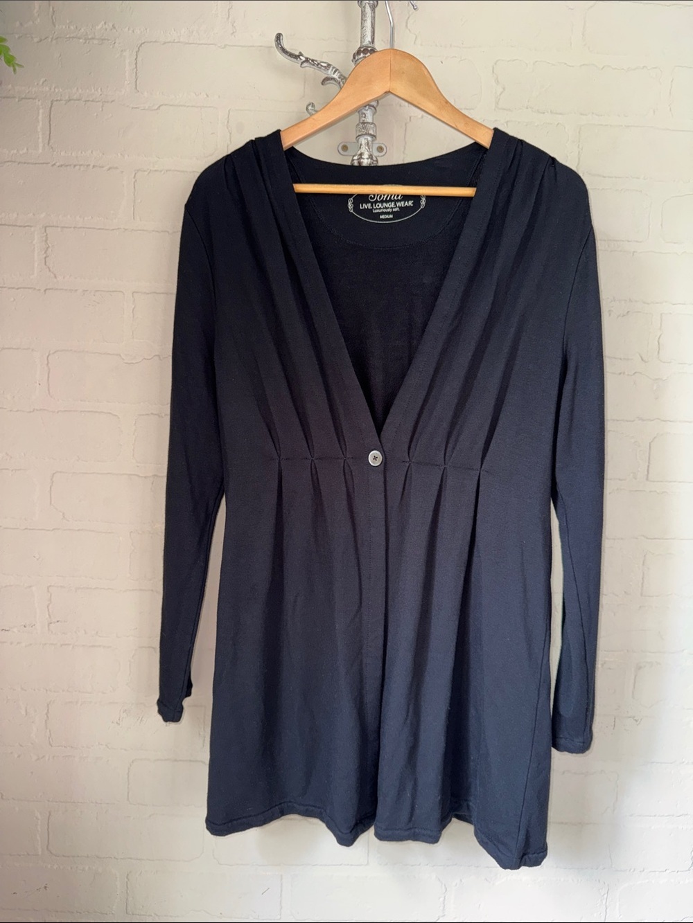 Soma cardigan Live Lounge Wear Black v Long Sleeve knit medium soft